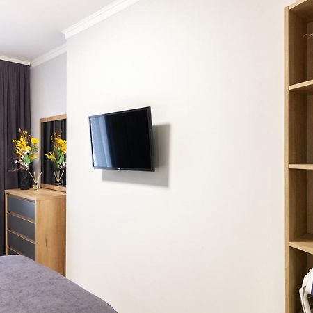 Alfa Apartments Kniazia Leva 2 Λβιβ Εξωτερικό φωτογραφία